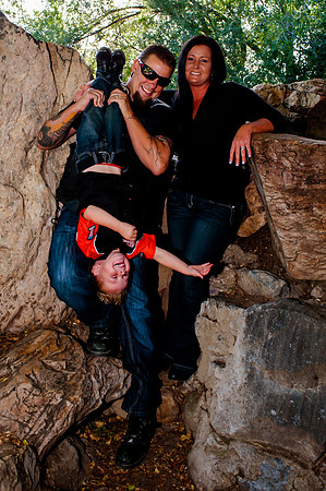 Family Pictues at the International Peace Gardens slc,utah-9603