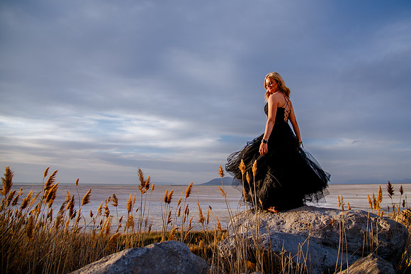 Elegant Twilight: Kamryn Arko's Prom Photoshoot at Great Saltair