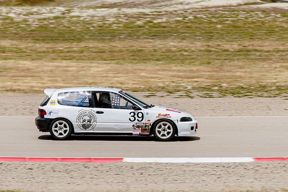 SMRT Racing at UMC 5-25-19_DSC6998