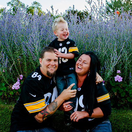 Family Pictues at the International Peace Gardens slc,utah-0195