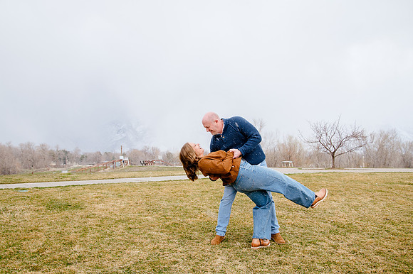 A Snowy Moment & First Kiss Revisited: Heather & Chad’s Engagement at Wheeler Farm