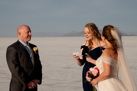 Heather Ohman & Chad Winget’s Windswept Wedding Adventure at the Utah Salt Flats020770