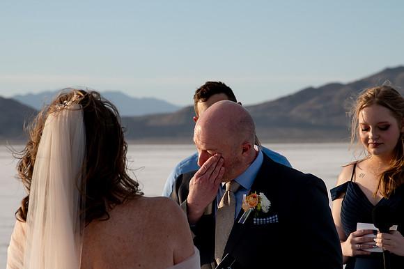 Heather Ohman & Chad Winget’s Windswept Wedding Adventure at the Utah Salt Flats020878