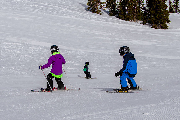 Family Ski at Snowbasin 4-5-17-8692