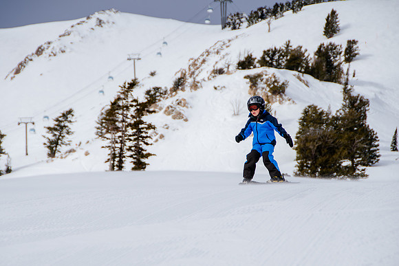 Family Ski at Snowbasin 4-5-17-7016