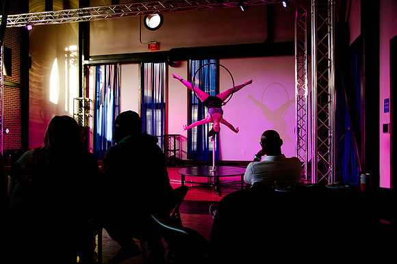 Kiki Cabaret 39567
