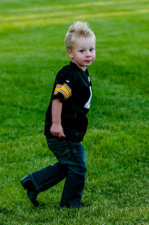 Family Pictues at the International Peace Gardens slc,utah-8896