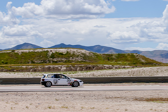 SMRT Racing at UMC 5-25-19_DSC6504