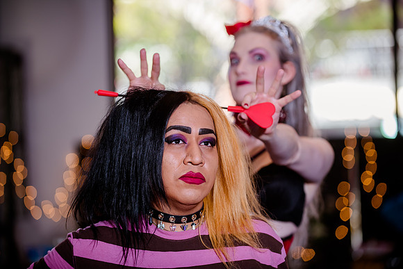 Mad Hatter's Tea Party111846