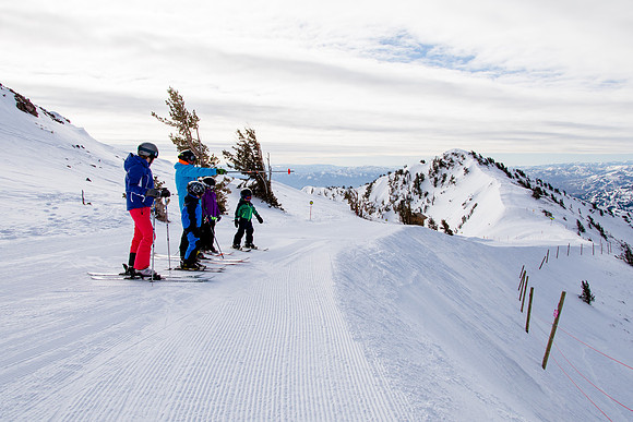 Family Ski at Snowbasin 4-5-17-7621