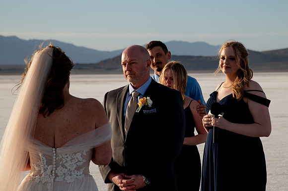 Heather Ohman & Chad Winget’s Windswept Wedding Adventure at the Utah Salt Flats020854